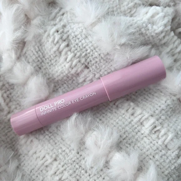 Assorted Makeup Lot - Picture 2 of 10